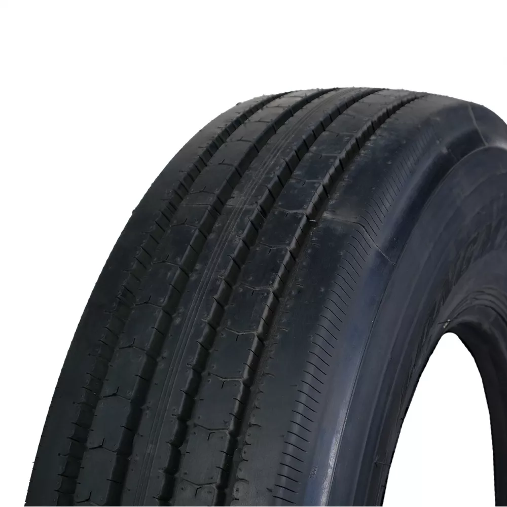 Грузовая шина 295/80 R22,5 Long March LM-216 18PR в Очере